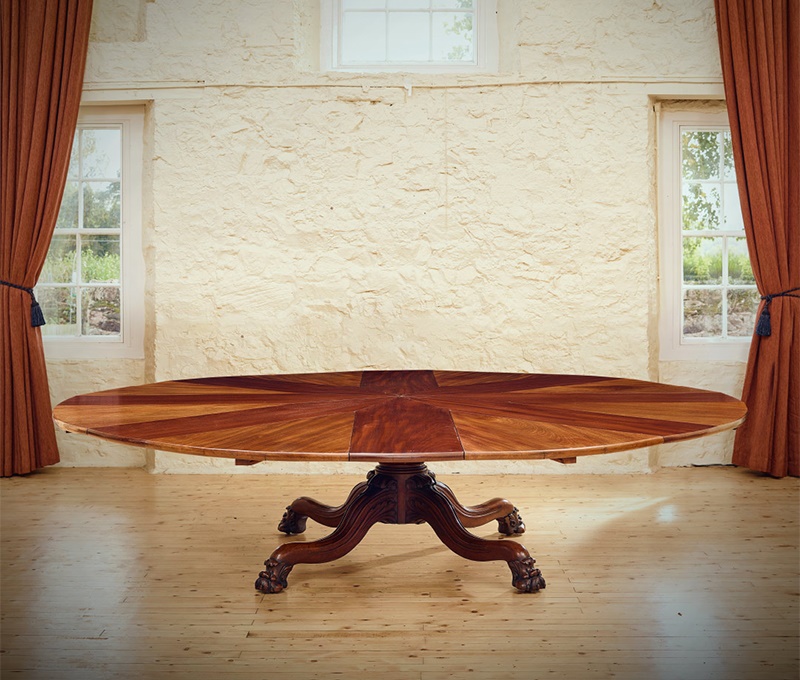 'Jupe's Patent' Extending Dining Table